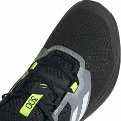 Adidas TERREX Speed Flow Trail Running Shoes Men, Zwart/grijs 10 Adidas TERREX Speed Flow Trail Running Shoes Men, Zwart/grijs -Scarpa®-winkel adidas terrex speed flow trail running shoes men core black crystal white solar yellow 9