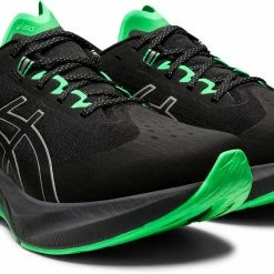 Asics Novablast 3 Lite-Show Shoes Men, Zwart/groen 7 Asics Novablast 3 Lite-Show Shoes Men, Zwart/groen -Scarpa®-winkel asics novablast 3 lite show shoes men black new leaf 6