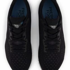New Balance Fresh Foam Tempo V2 Running Shoes Men, Zwart 11 New Balance Fresh Foam Tempo V2 Running Shoes Men, Zwart -Scarpa®-winkel new balance fresh foam tempo v2 running shoes men black 4
